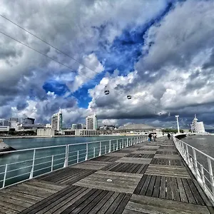 Bom Dia Parque Nacoes W Lisboa